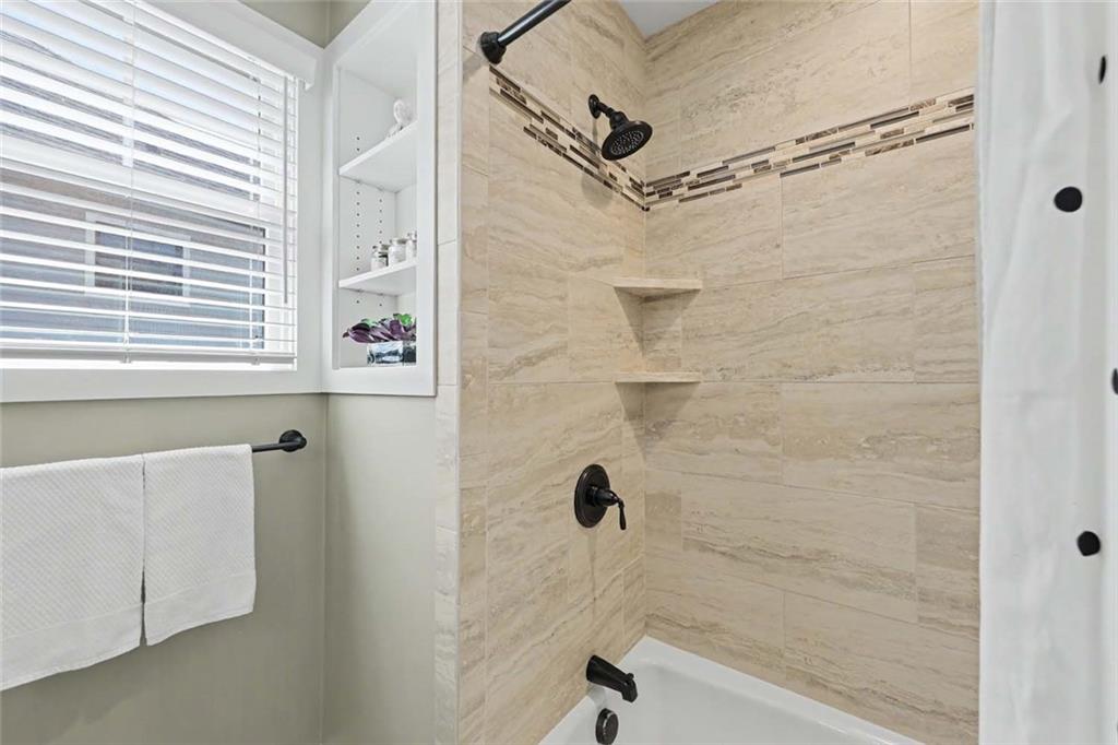 44 Taft Avenue Property Photo 33