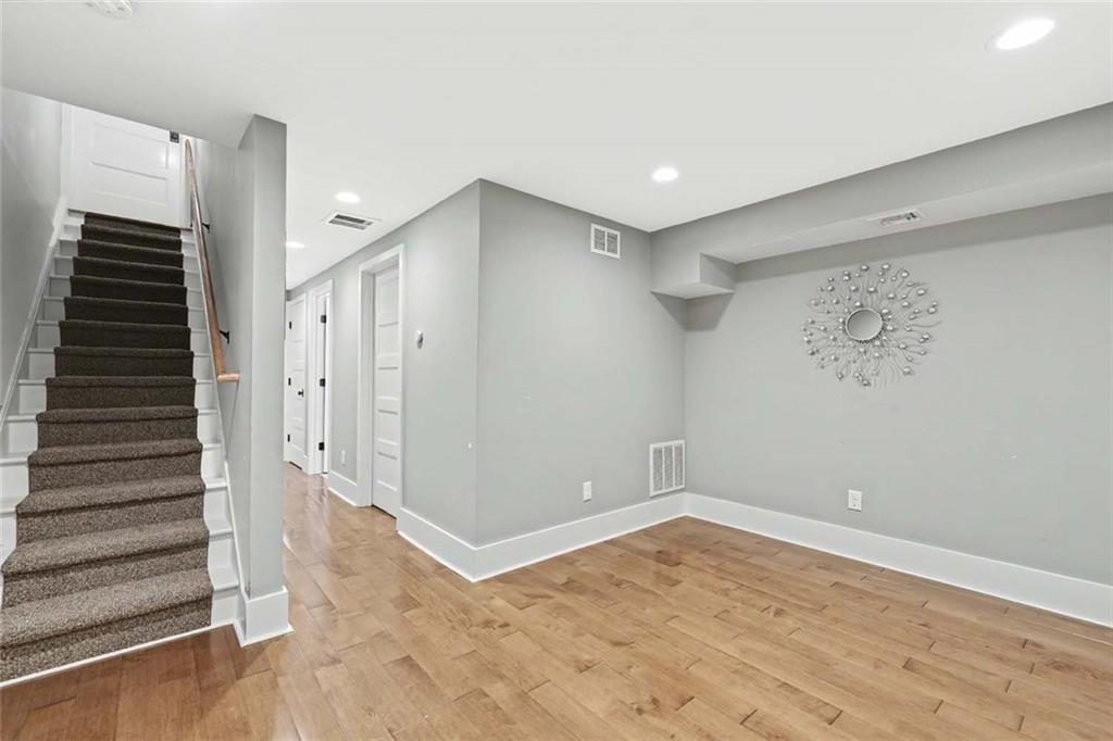 44 Taft Avenue Property Photo 35