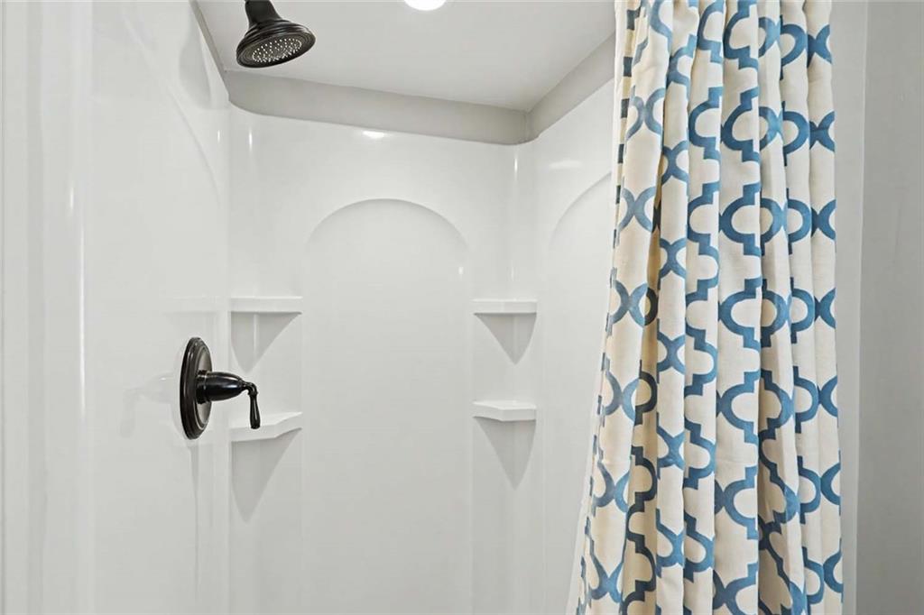 44 Taft Avenue Property Photo 39