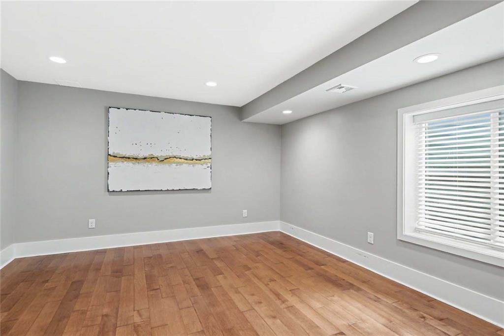 44 Taft Avenue Property Photo 41