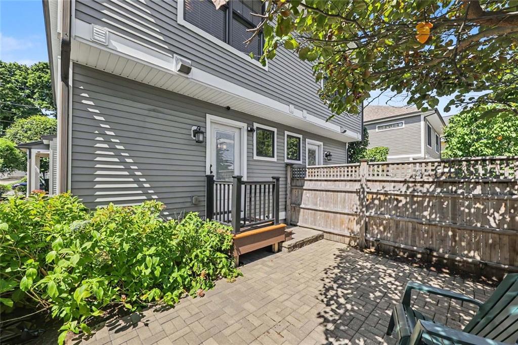 44 Taft Avenue Property Photo 42