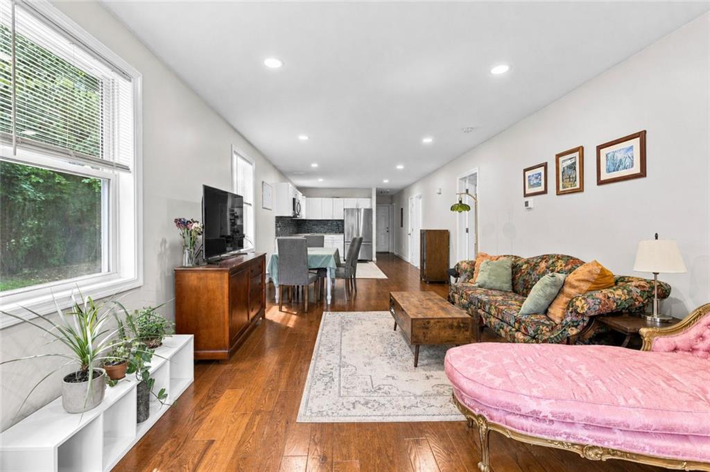 4 Cutler Street Property Photo 24