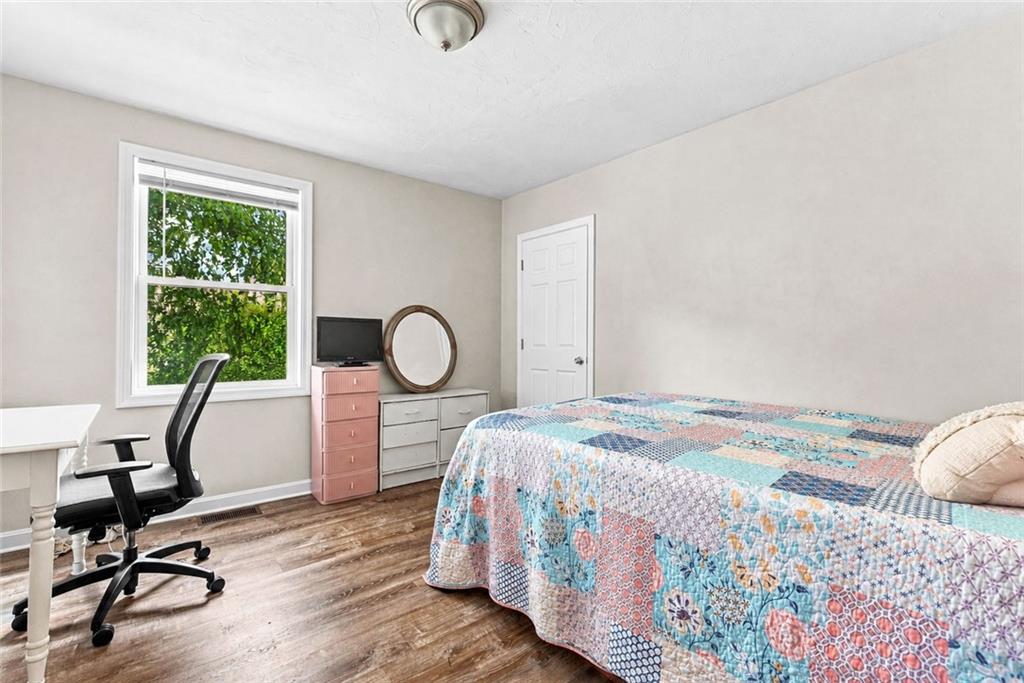 4 Cutler Street Property Photo 32