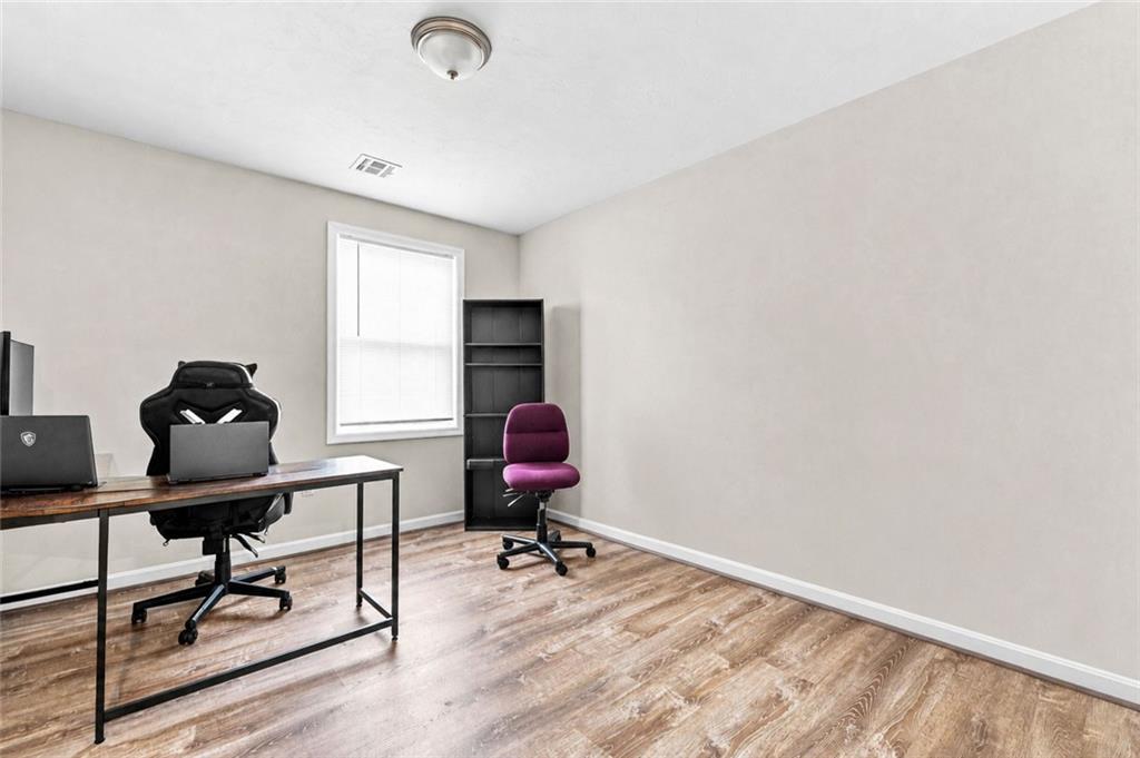 4 Cutler Street Property Photo 34
