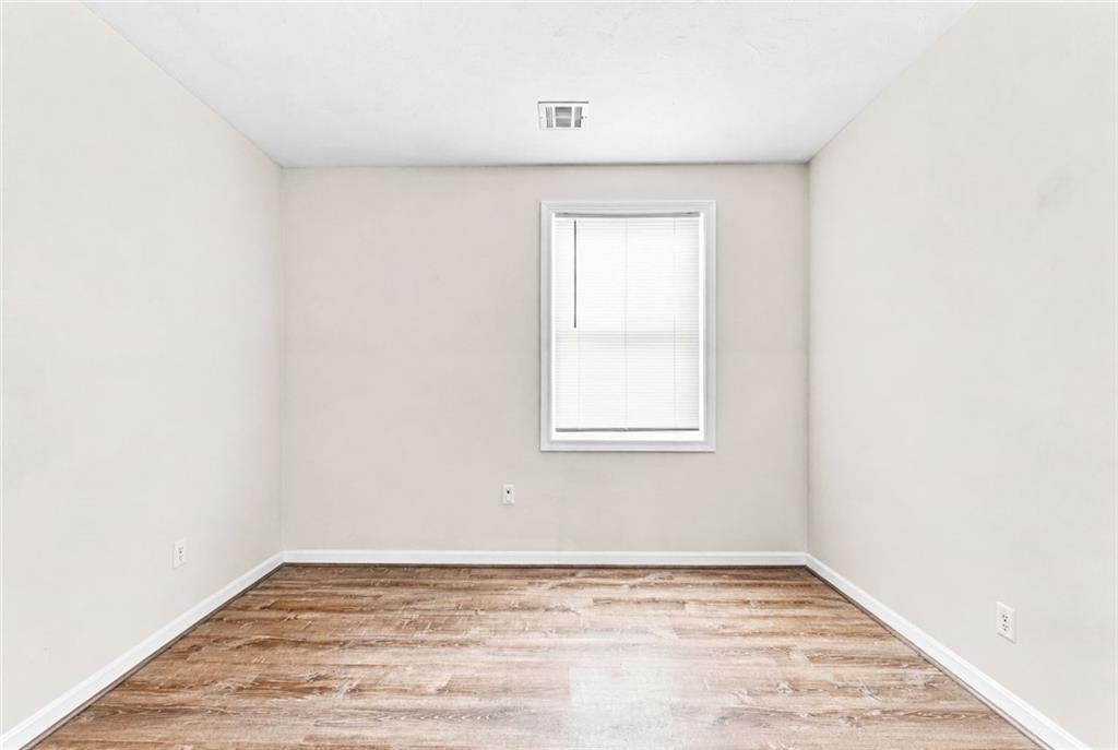 4 Cutler Street Property Photo 39