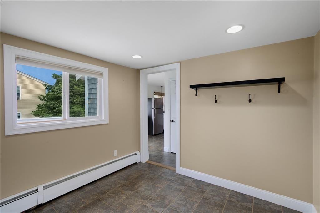 21 Massachusetts Boulevard Property Photo 5