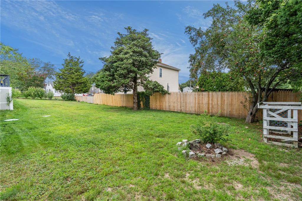 21 Massachusetts Boulevard Property Photo 28
