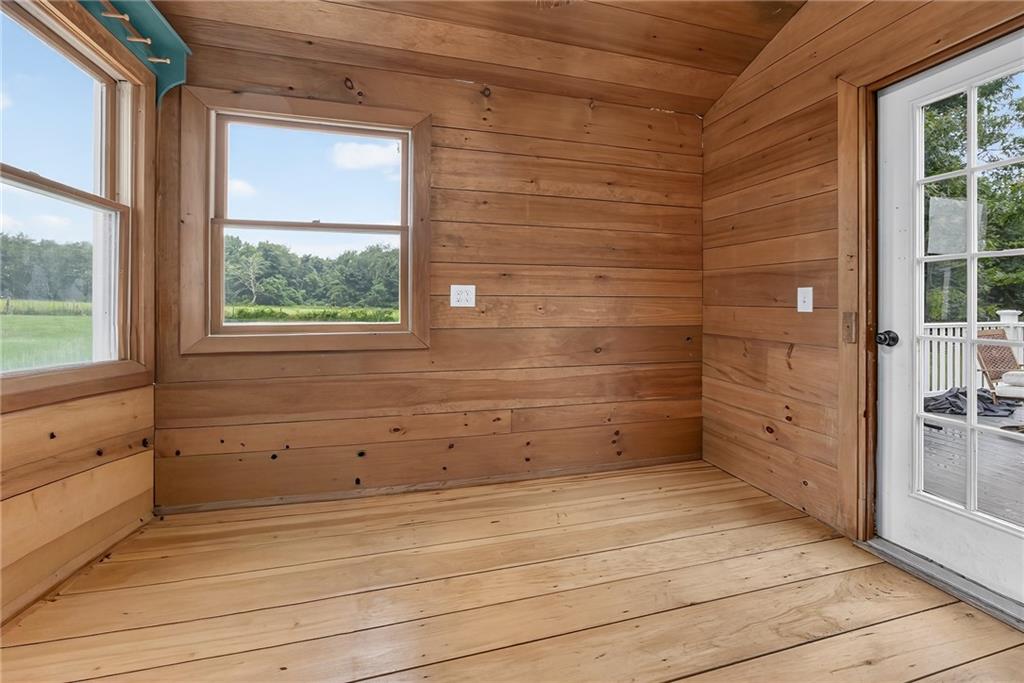 1747 Mooresfield Road Property Photo 32