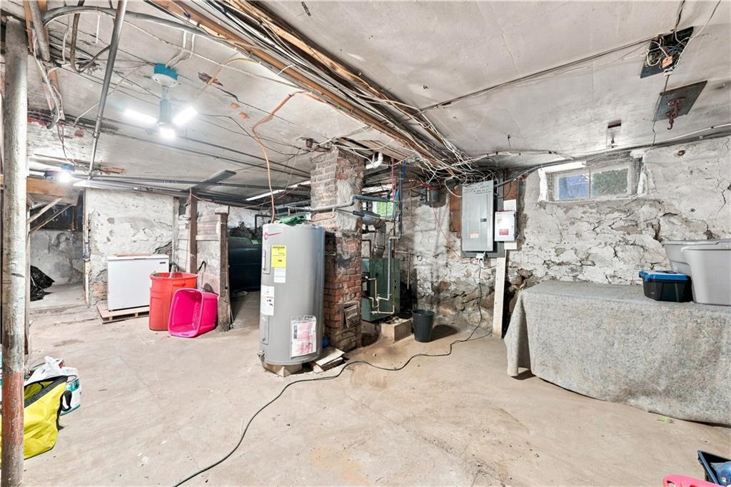 185 Hilton Street Property Photo 30