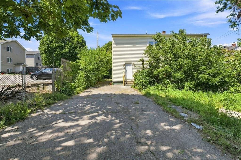 70 Veazie Street Property Photo 18