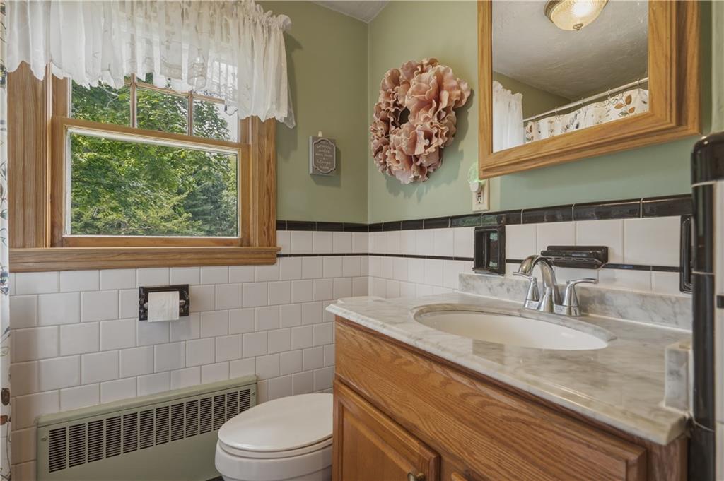 880 Victory Highway Property Photo 16