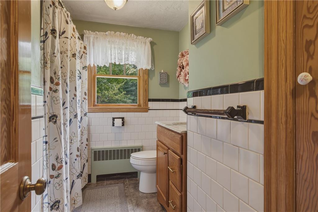 880 Victory Highway Property Photo 17