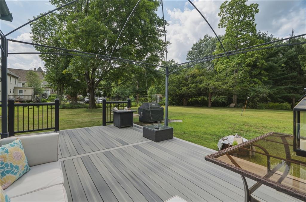 880 Victory Highway Property Photo 28