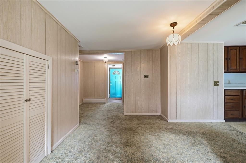 1639 South County Trail Property Photo 35