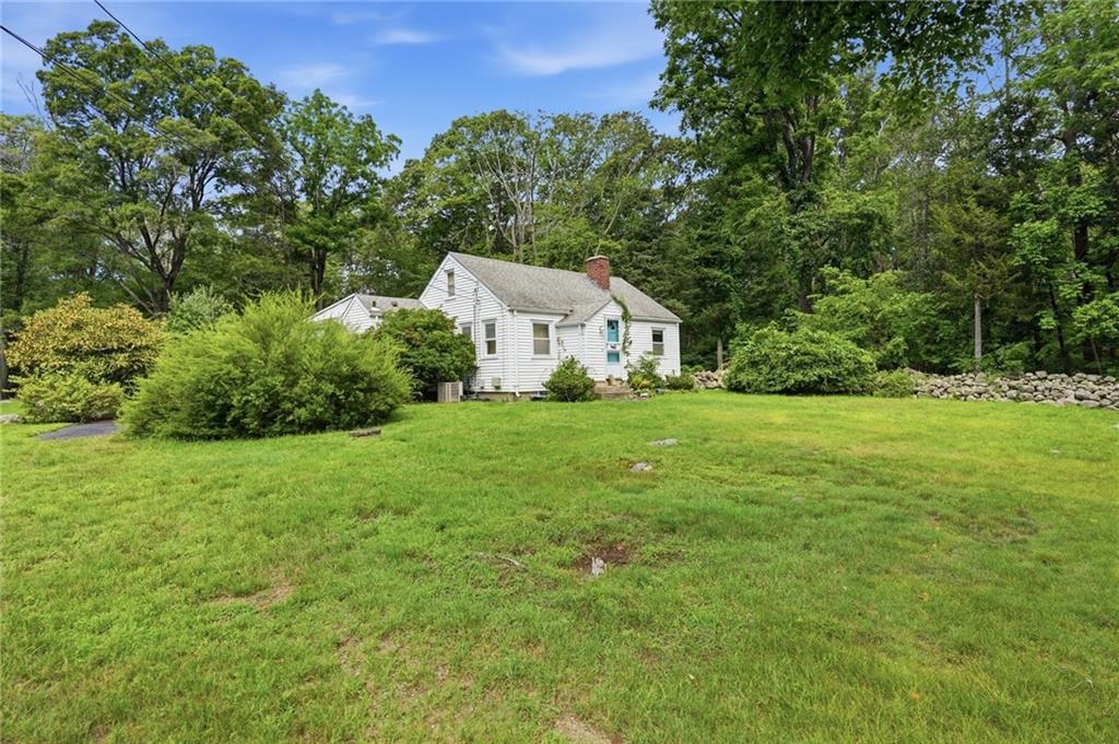 1639 South County Trail Property Photo 42