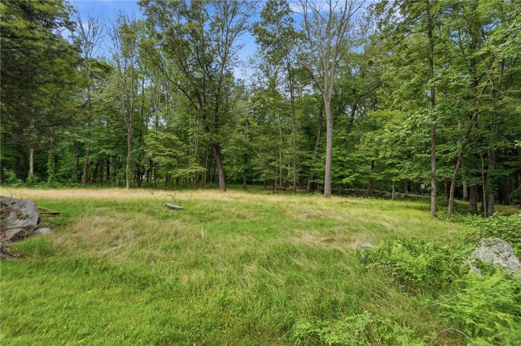 1639 South County Trail Property Photo 44