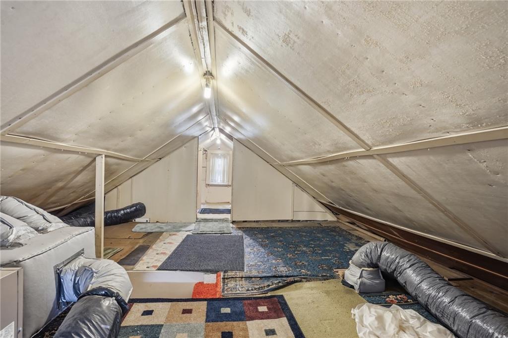 1639 South County Trail Property Photo 46