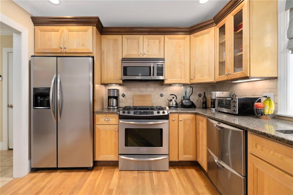 30 Vine Street Unit 30 Property Photo 12