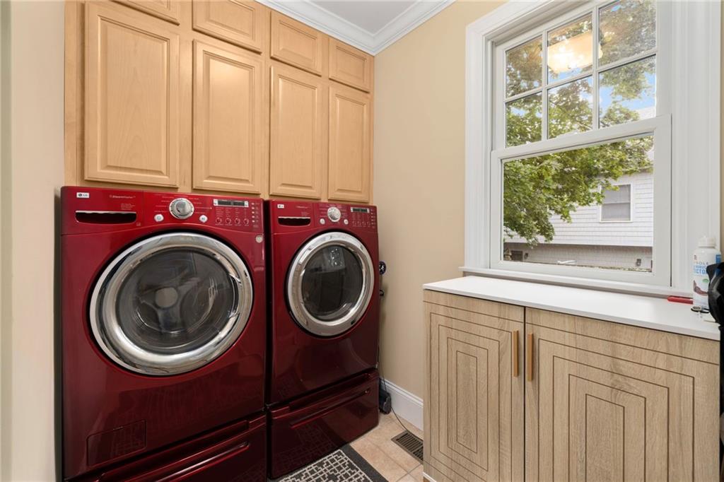 30 Vine Street Unit 30 Property Photo 18