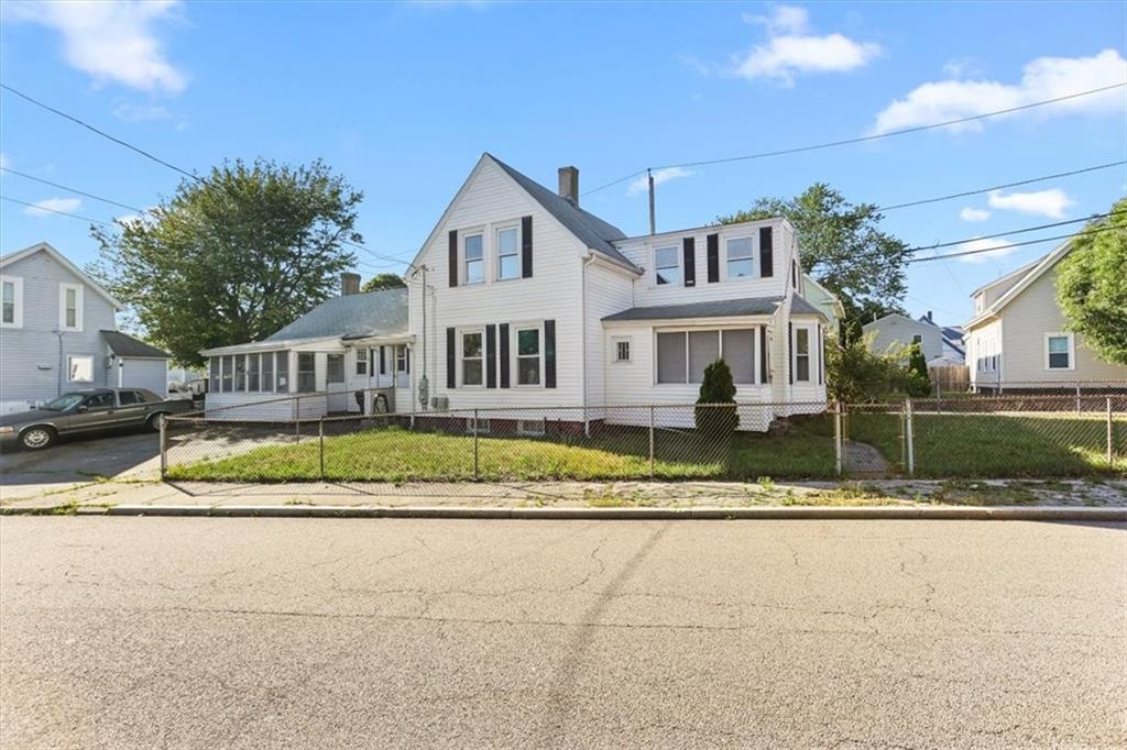 6 Shore Road Property Photo 2