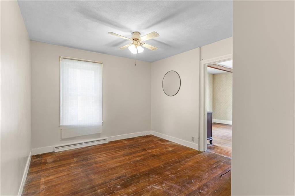 6 Shore Road Property Photo 12