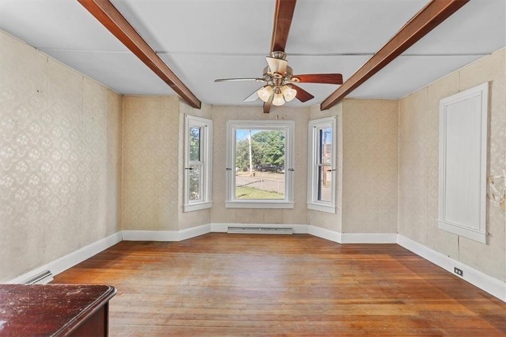 6 Shore Road Property Photo 14