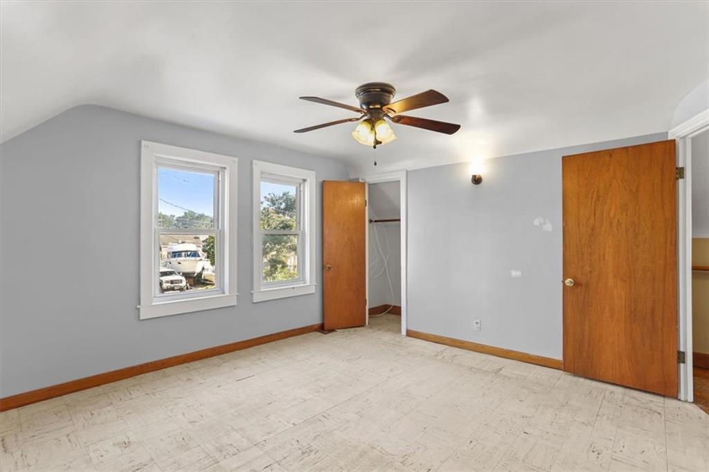 6 Shore Road Property Photo 22