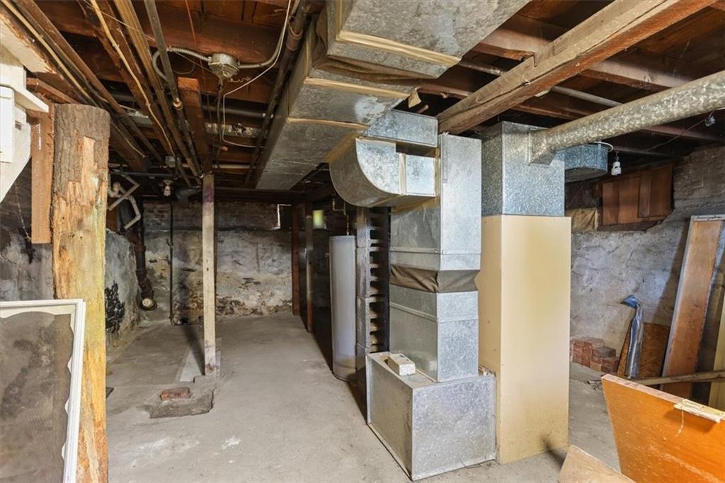 6 Shore Road Property Photo 30