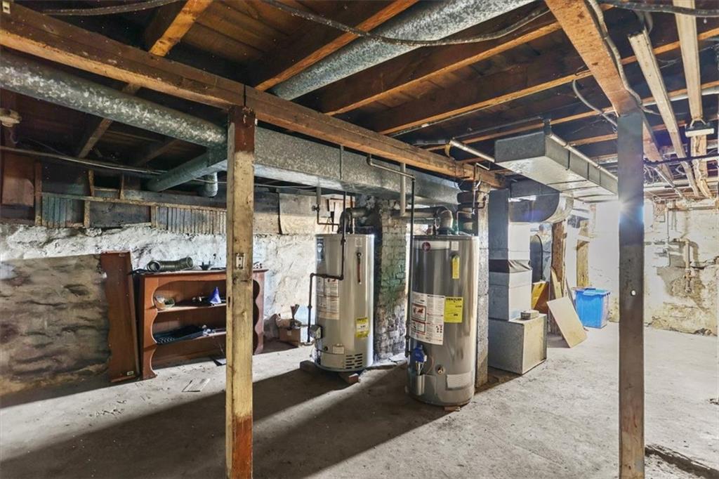 6 Shore Road Property Photo 31