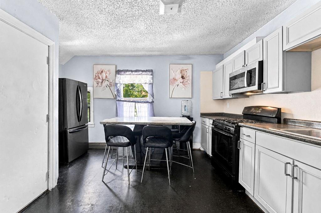 61 Glenham Street Property Photo 38