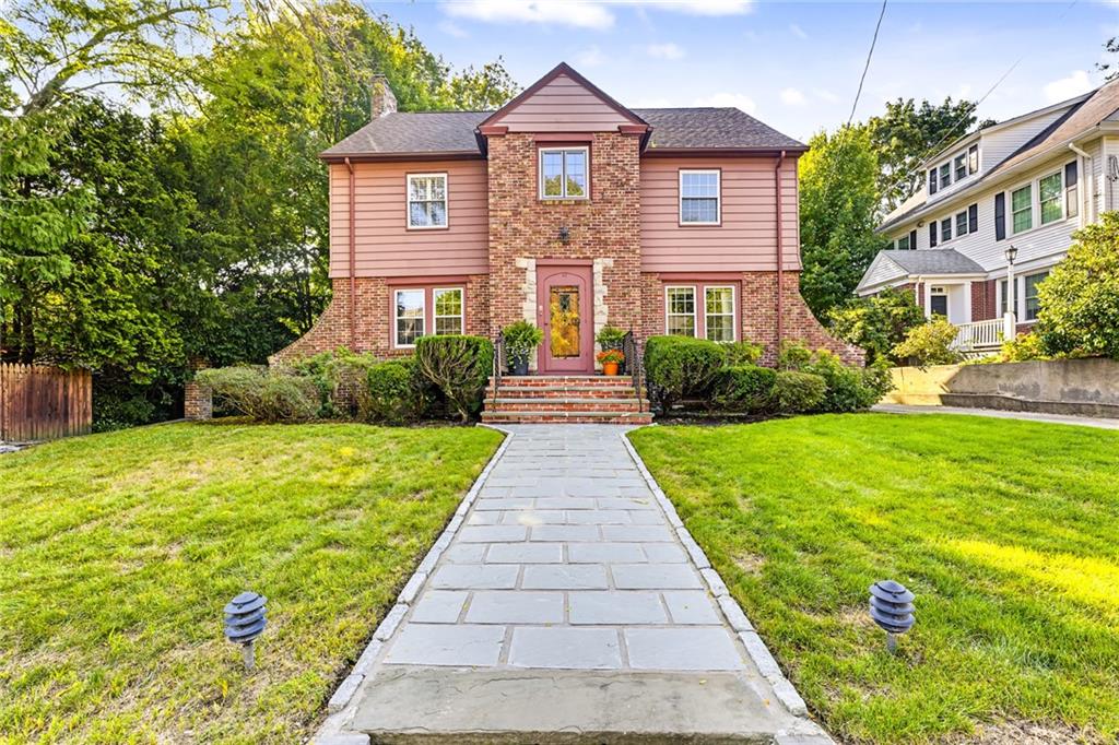 49 Laurel Avenue Property Photo 1