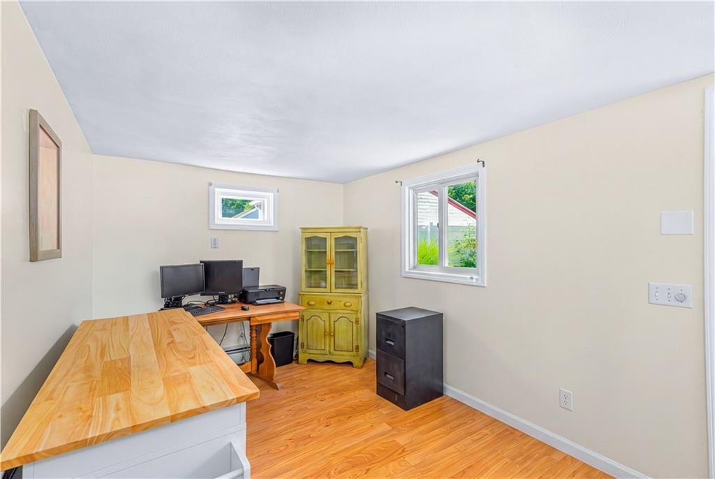30 Beacon Circle Property Photo 14