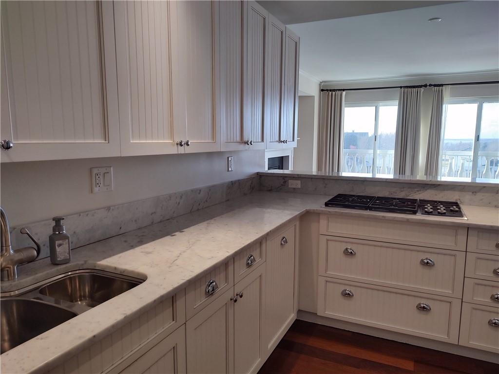 1 Tower Drive Unit 303 Property Photo 4
