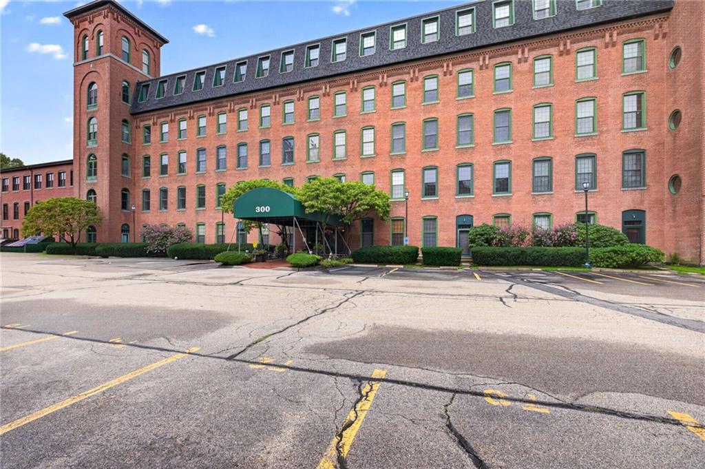 300 Front Street Unit 101 Property Photo 27