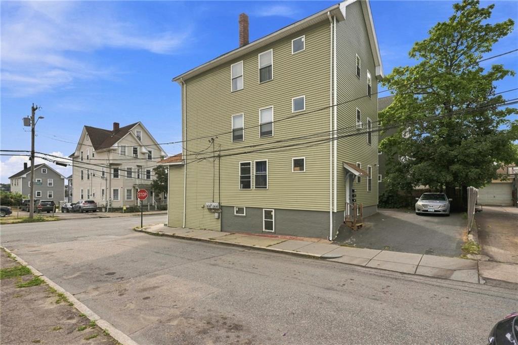 419 421 Orms Street Property Photo 4