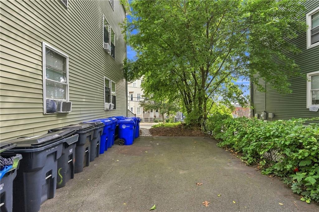 419 421 Orms Street Property Photo 6