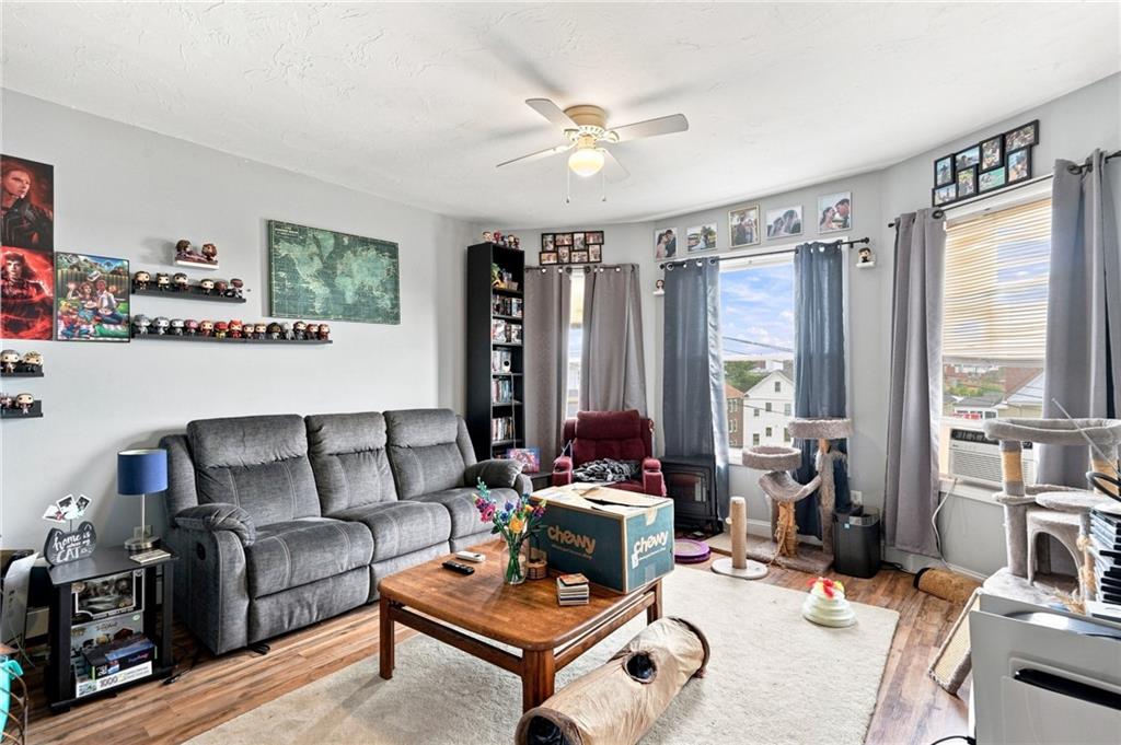 419 421 Orms Street Property Photo 13