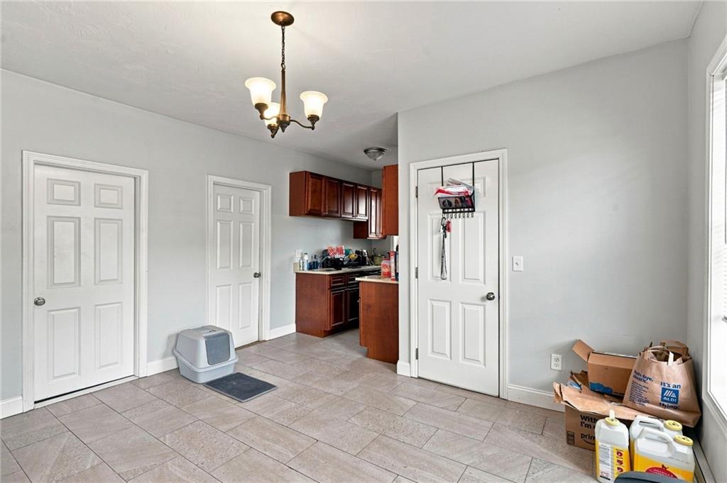 419 421 Orms Street Property Photo 23