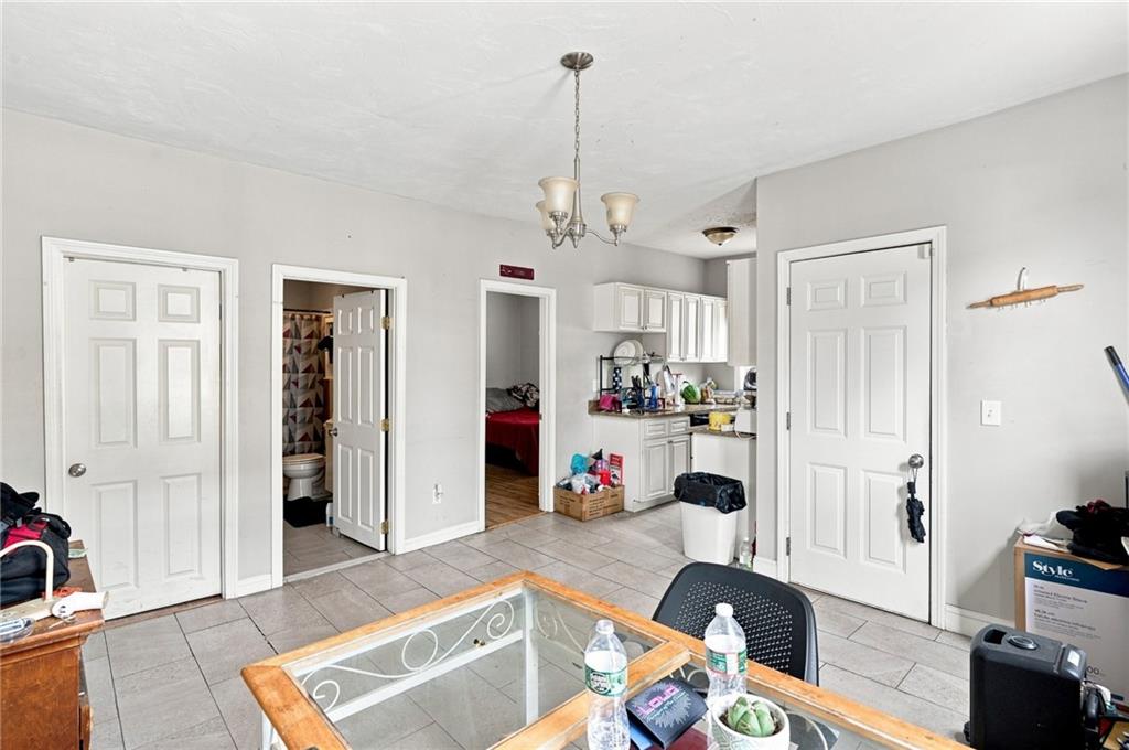 419 421 Orms Street Property Photo 48