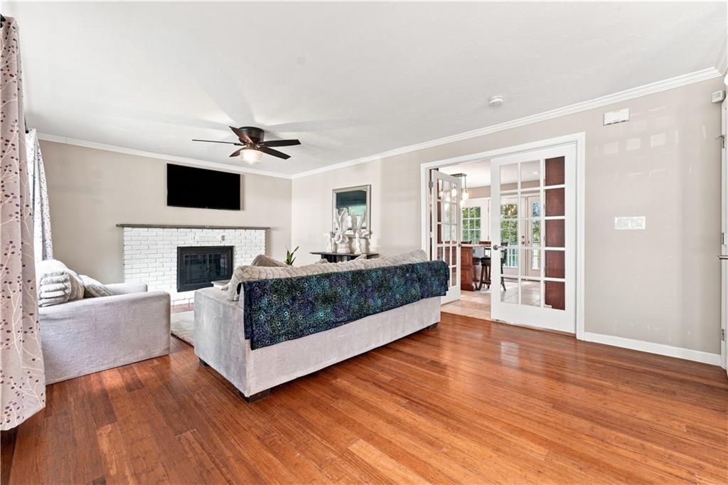 6 Marywood Lane Property Photo 4