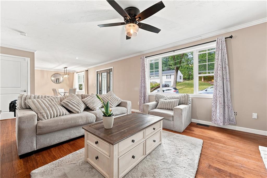 6 Marywood Lane Property Photo 7