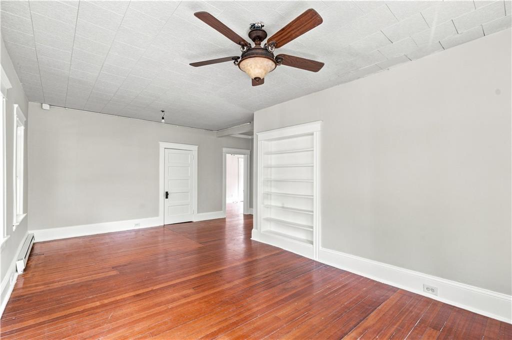 1729 South Road Unit 1 Property Photo 6