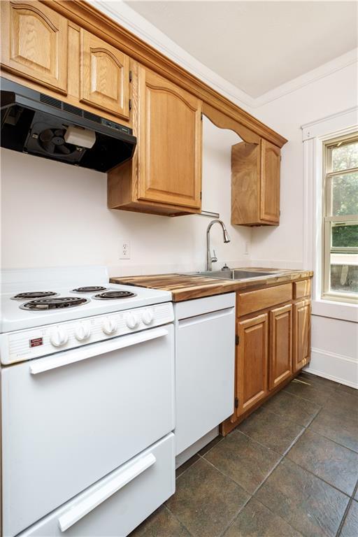 1729 South Road Unit 1 Property Photo 10