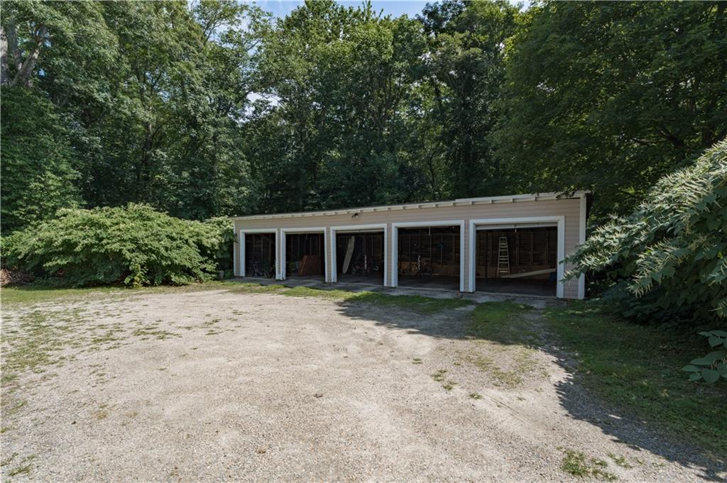 1729 South Road Unit 1 Property Photo 25