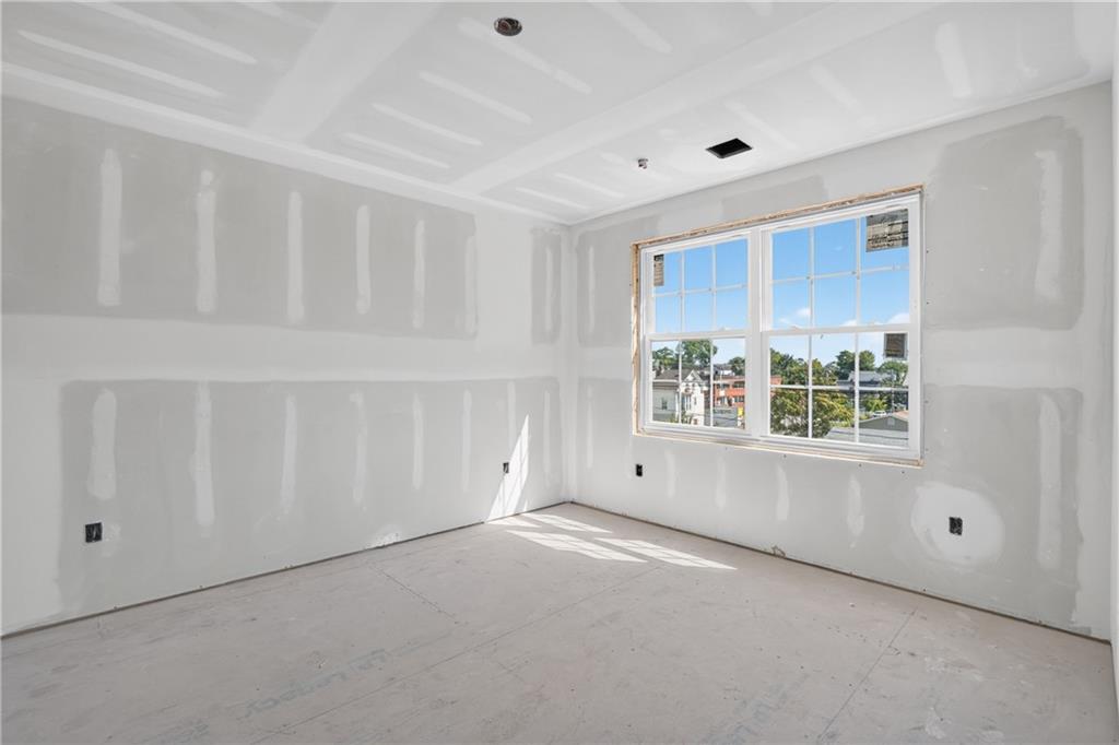 141 Ocean Street Property Photo 6