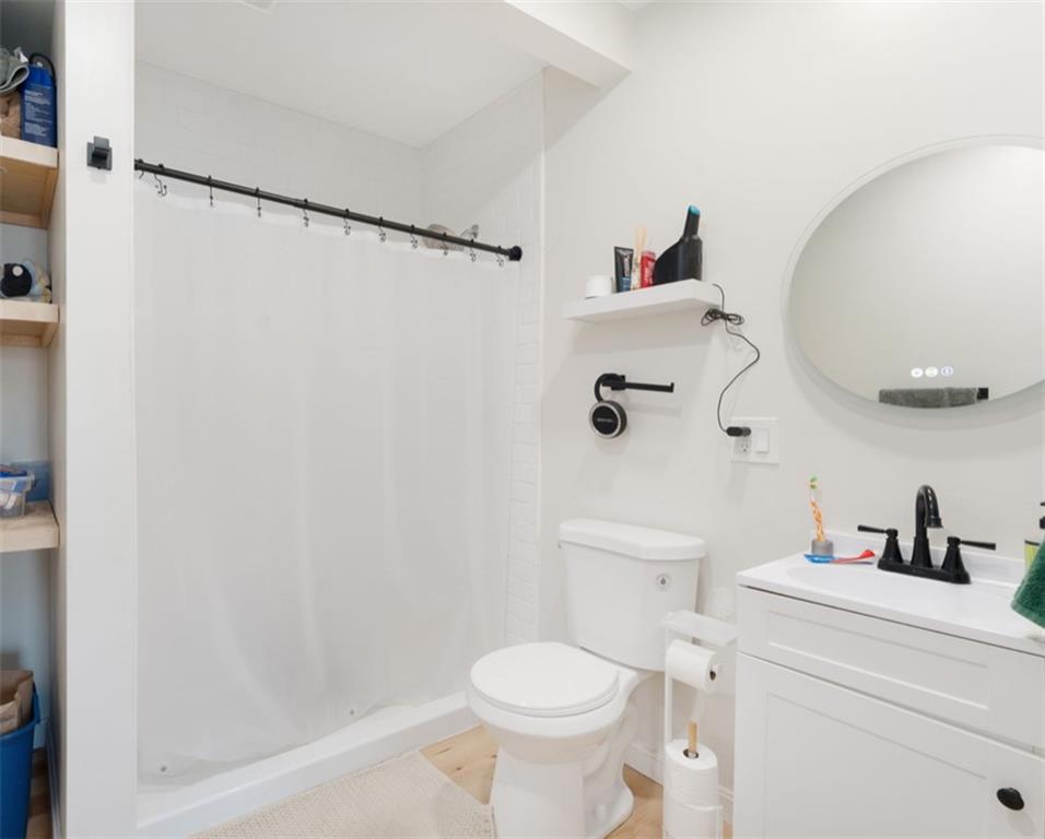 460 458 Smithfield Avenue Property Photo 28