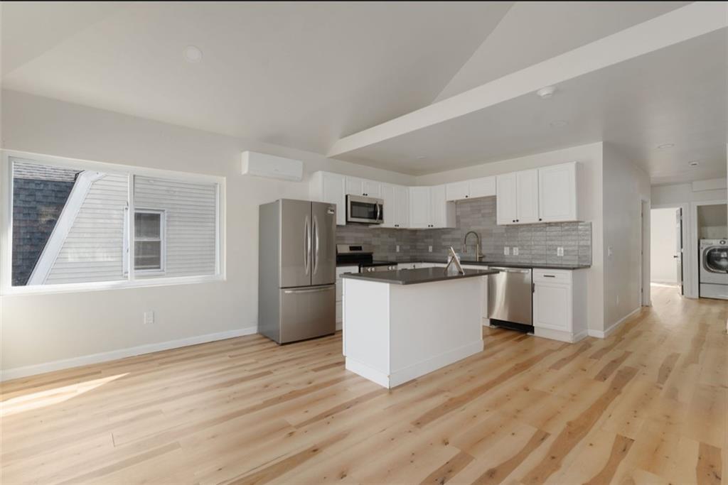 460 458 Smithfield Avenue Property Photo 30