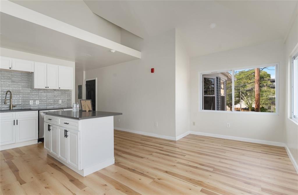 460 458 Smithfield Avenue Property Photo 32