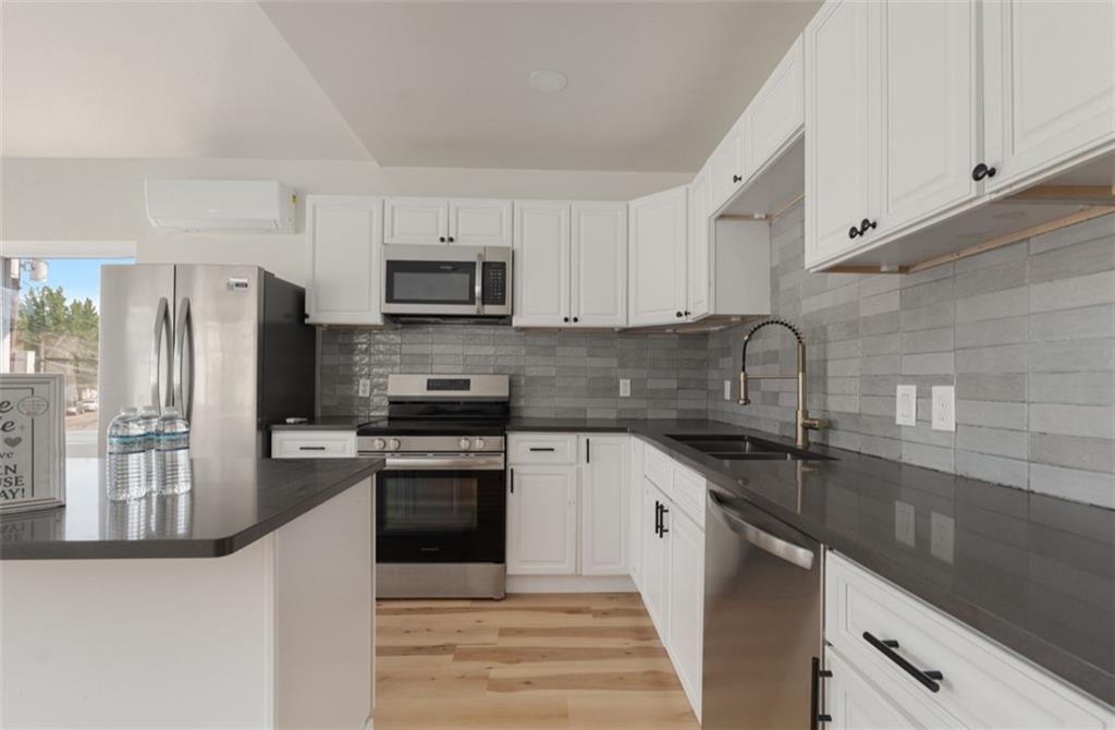 460 458 Smithfield Avenue Property Photo 34