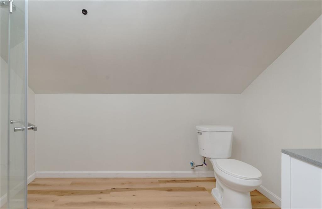 460 458 Smithfield Avenue Property Photo 44